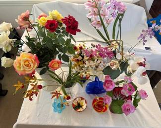 EAT062 - Assorted Glass & Crystal Vase with Faux Flower Arrangements