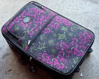 EAT243 - Hawaiian Spirit Green & Purple Floral Pattern Carry on