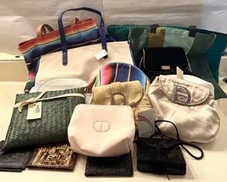 EAT257 - Bags And Wallets