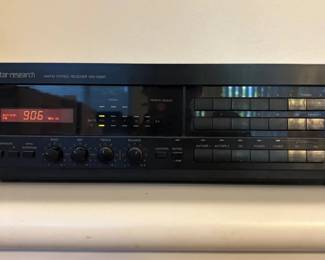 EAT323 Vector Research AM/FM Stereo Receiver VRX-5200R