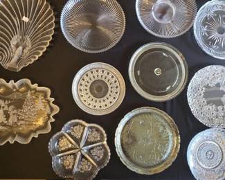 EAT078 - Assorted Glass Platters (11)