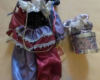 EAT287- porcelain Dolls Lot 