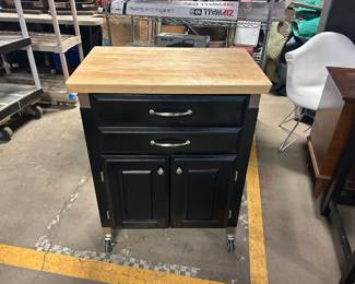 Rolling kitchen island