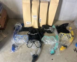 NIB snorkel masks