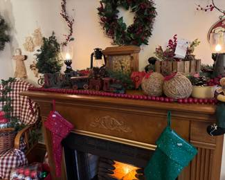 Crackling Electric Fireplace With Vintage Charm!