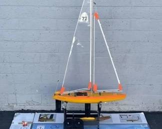 RC Yacht