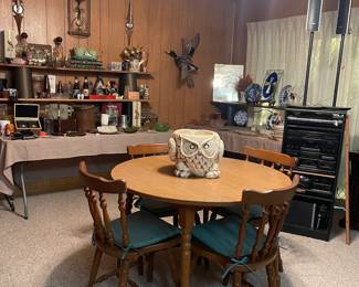 VINTAGE DINING TABLE, RETRO PLASTER OWL PLANTER