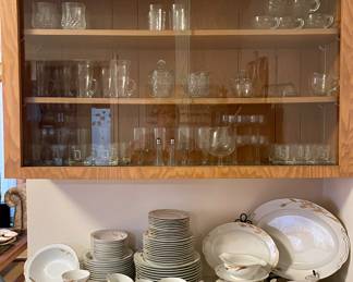 GLASSWARE, BARWARE GLASSES WITH ETCHED “D”, VINTAGE FUKAGAWA ARITA WHEAT CHINA SET