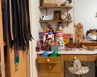 VINTAGE VANITY CHAIR, MENS BELTS