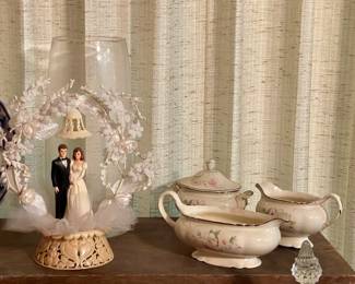 VINTAGE CAKE TOPPER