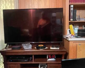 TELEVISION, WINDBERG BLUEBONNET PRINT