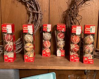 VINTAGE CHRISTMAS ORNAMENTS