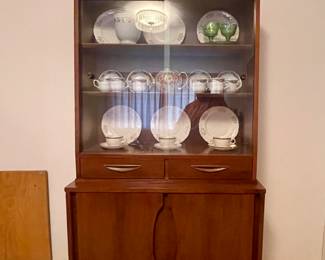 MCM VILLAGE FLAIR BY GARRISON CHINA CABINET, VINTAGE TEA  CUPS & SAUCERS, TEAPOT
