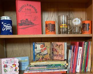 SCHULENBURG MEMORABILIA, SCHULENBURG FESTIVAL NOVELTIES, VINTAGE CHILDREN'S BOOKS 