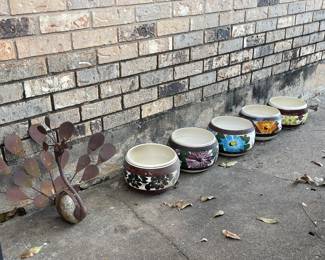 PLANTERS, METAL YARD DECOR