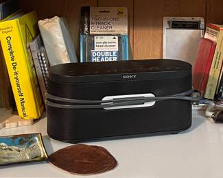 SONY WIRELESS SPEAKER, BOOKS
