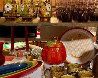 POTTERY BARN 4 PIECE OVAL SERVING BOWLS, MCM COFFEE CUPS