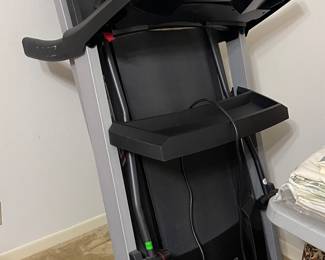 PRO FORM CROSSWALK TREADMILL