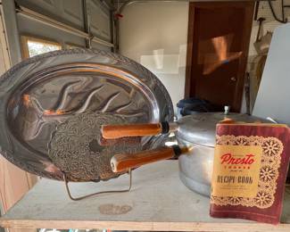 VINTAGE PRESSURE COOKER