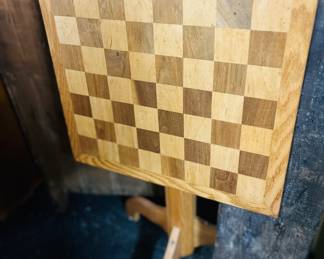 Tilt Top Gaming Table