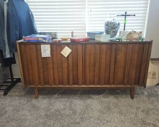Additional Photos of 1965 Lane Sideboard