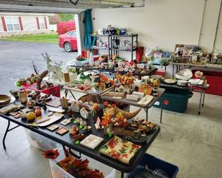 Holiday Decor & Crafts