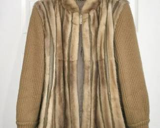 Richland Furs Coat - MINT Condition $100