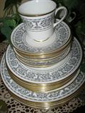 JOHNSON BROS. CAMBRIDGE "Medici" black....service for 8...