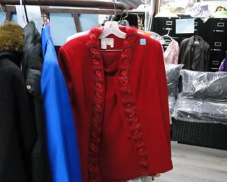 More wonderful women's fashions