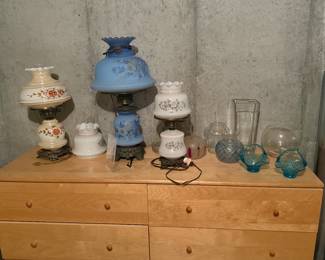Vintage hurricane lamps, lots of vases,