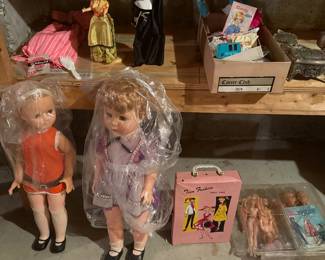 Antique dolls and accessories