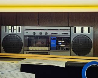 Emersom mm810 boombox radio