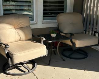 Emerald Outdoor Furniture 