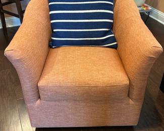 Excellent Condition: Rock and Swivel 