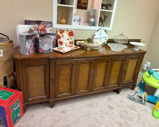 Credenza