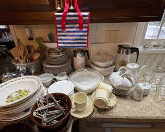 Dinnerware & Servingware