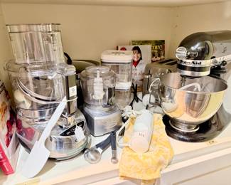 QUALITY APPLIANCES INCLUDING THE COVETED KITCHEN AID MIXER.  THERE'S MORE!