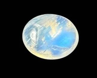 3.76 Carat Natural Rainbow Moonstone