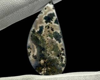 16.38 Carat Natural Moss Agate
