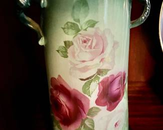 Has a chip, but still pretty