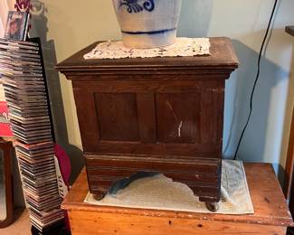 Pine trunk & small ice box