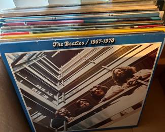 This sale has some good, early rock n'roll, plus a box of classical, box of easy listening and box of record sets