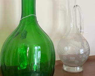 1940s Duraglas green glass refrigerator water bottle 