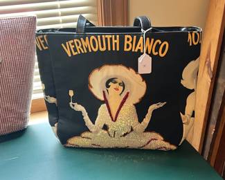 Vermouth Blanco art deco bag