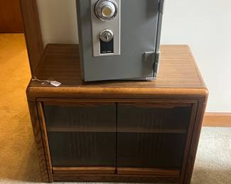 Safe with combo and keys 