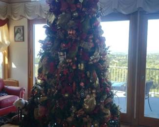 decorated Christmas tree 11 Ft