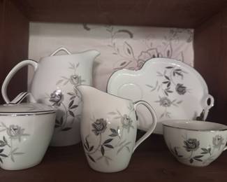 vintage china set, cups, saucers