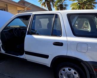 1999 with 124,000 miles one owner, clean title 