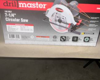 Drill master circular saw still in box