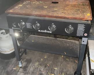 Blackstone flat top. Needs tlc